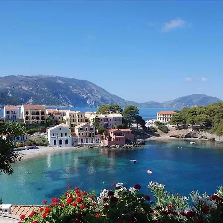 Spacious 5 Bed With Pool In Kefalonia فيلة