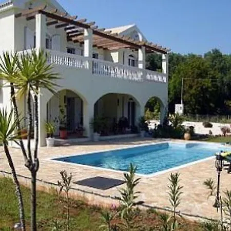 فيلة Spacious 5 Bed With Pool In Kefalonia Kefalonia Island