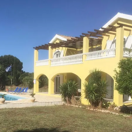 فيلة Spacious 5 Bed With Pool In Kefalonia