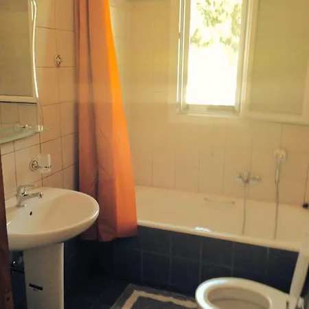 فيلة Spacious 5 Bed With Pool In Kefalonia *
